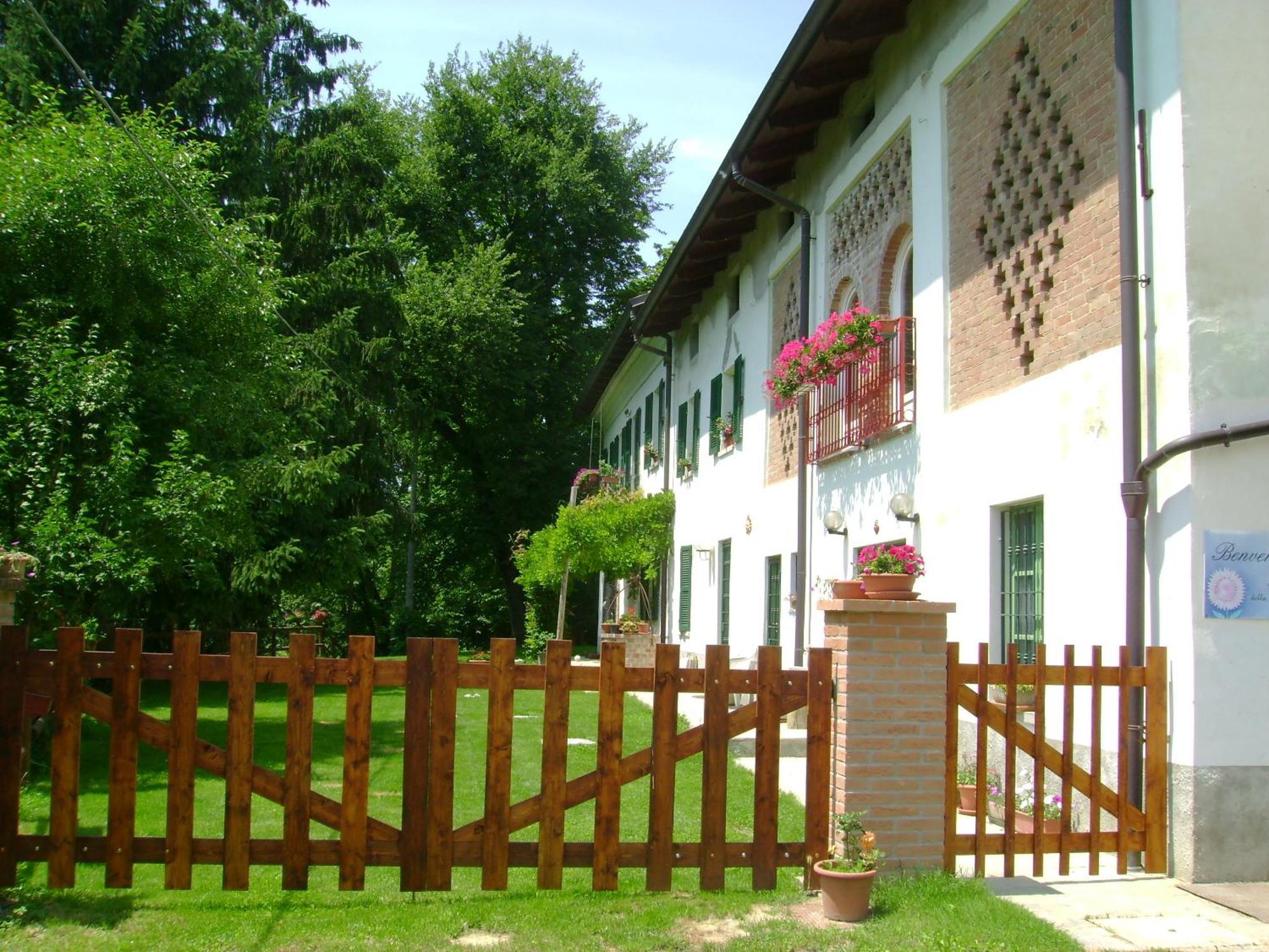 B&B Locanda Della Sesta Felicita Vaglio Serra Buitenkant foto