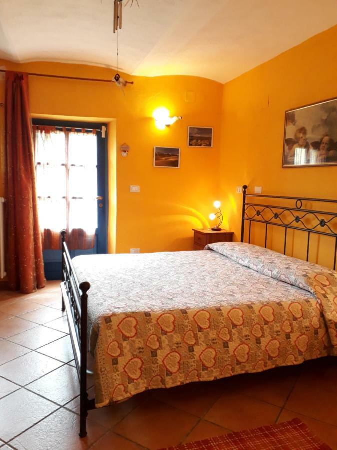 B&B Locanda Della Sesta Felicita Vaglio Serra Buitenkant foto
